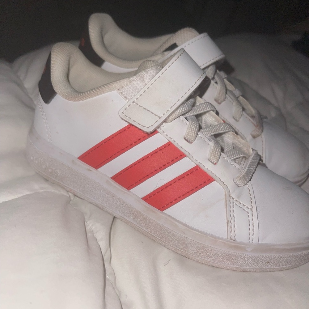 Adidas sneakers toddler size 11